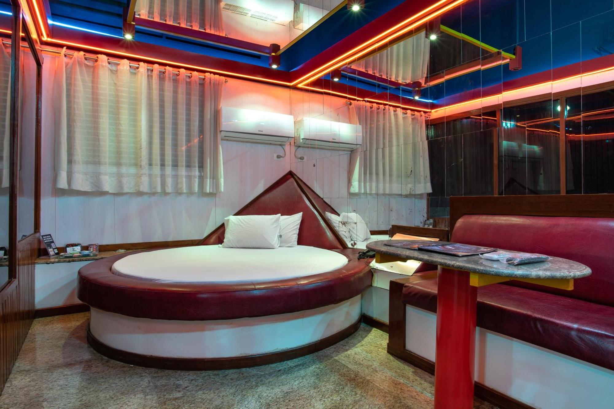 Motel Fantasy 5 Μπέλο Οριζόντε Εξωτερικό φωτογραφία